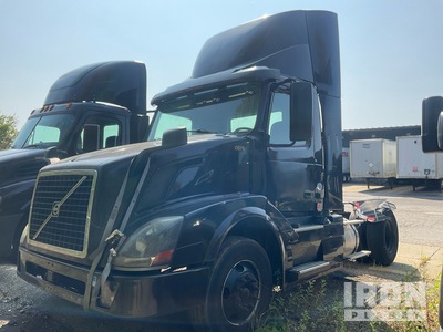 2015 Volvo VNL 4x2 Day Cab Prime Mover (Inoperable)