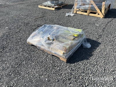 Quantity of Track Pads Parti varie