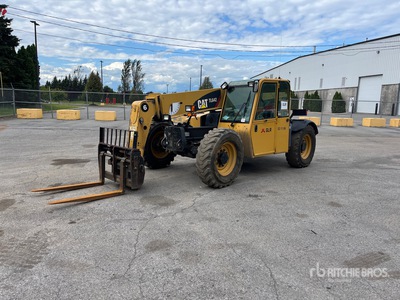 2011 Cat TL642 Telehandler