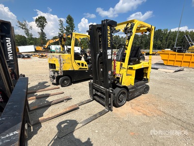 2021 Hyster E50XN-33 4400 lb Carrelli Elevatori Elettrici