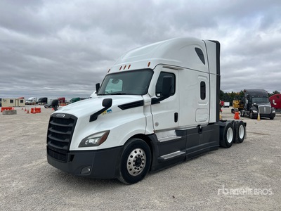 2022 Freightliner Cascadia 126 6x4 T/A Sleeper Truck Tractor
