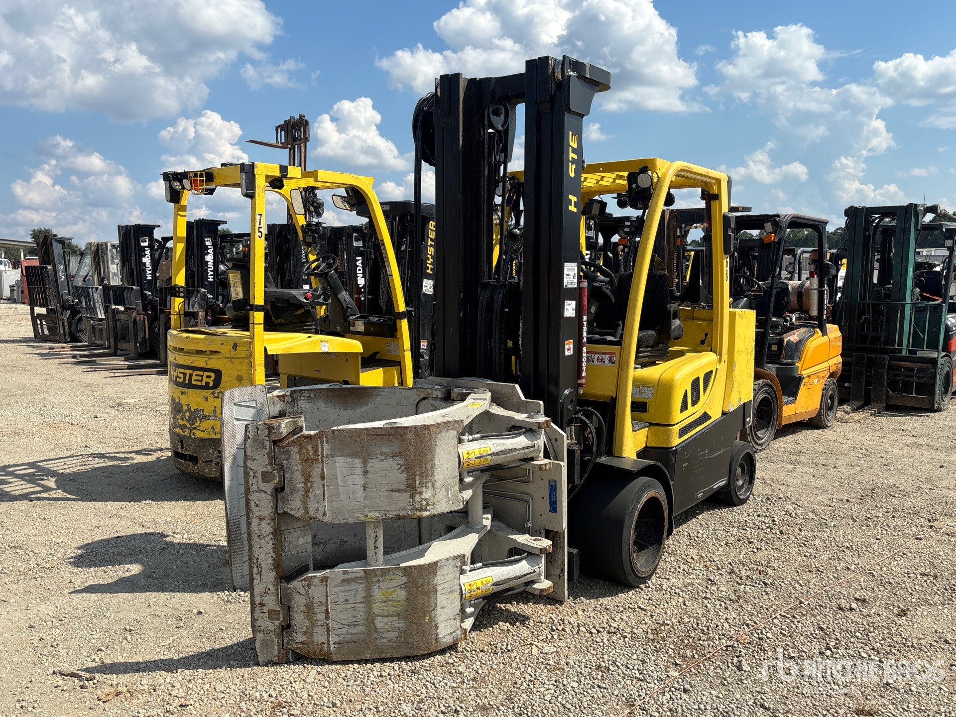 2021 Yale S120 9000 lb Cushion Tire Forklift