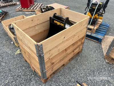 Engcon DB07-160-610-845-CAT 24 in Digging Excavator Bucket - Fits Cat (Unused)