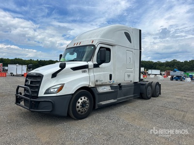 2018 Freightliner Cascadia 126 6x4 T/A Sleeper Truck Tractor