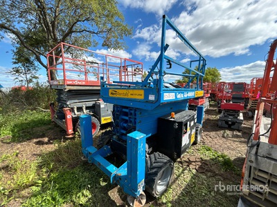 2014 Genie GS-4069RT Dual Fuel Elevador de tijera