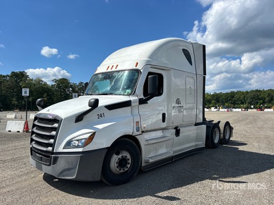 2020 Freightliner Cascadia 126 3- Achs Sattelzugmaschine mit Schlafkabine