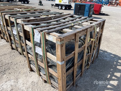 Quantity of (20) 230 X 72 X 45 SHW Rubber Tracks