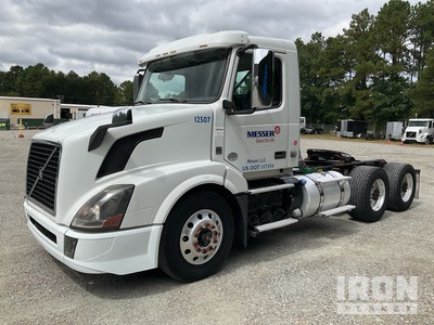 2016 Volvo VNL 6x4 Cabina per trattore stradale