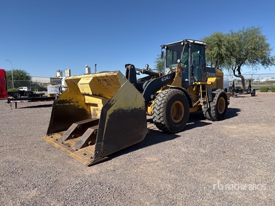 2006 John Deere 624J Wheel Loader