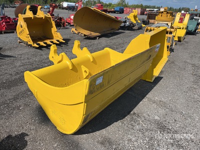 76 in Q/C Cleanup Excavator Bucket