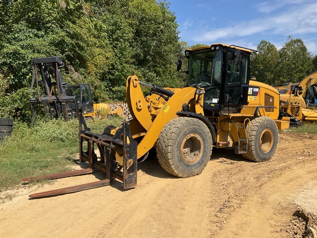 2016 Caterpillar 926M