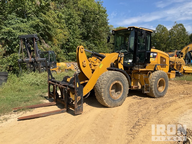 CARGADOR FRONTAL 2016 CATERPILLAR 926M