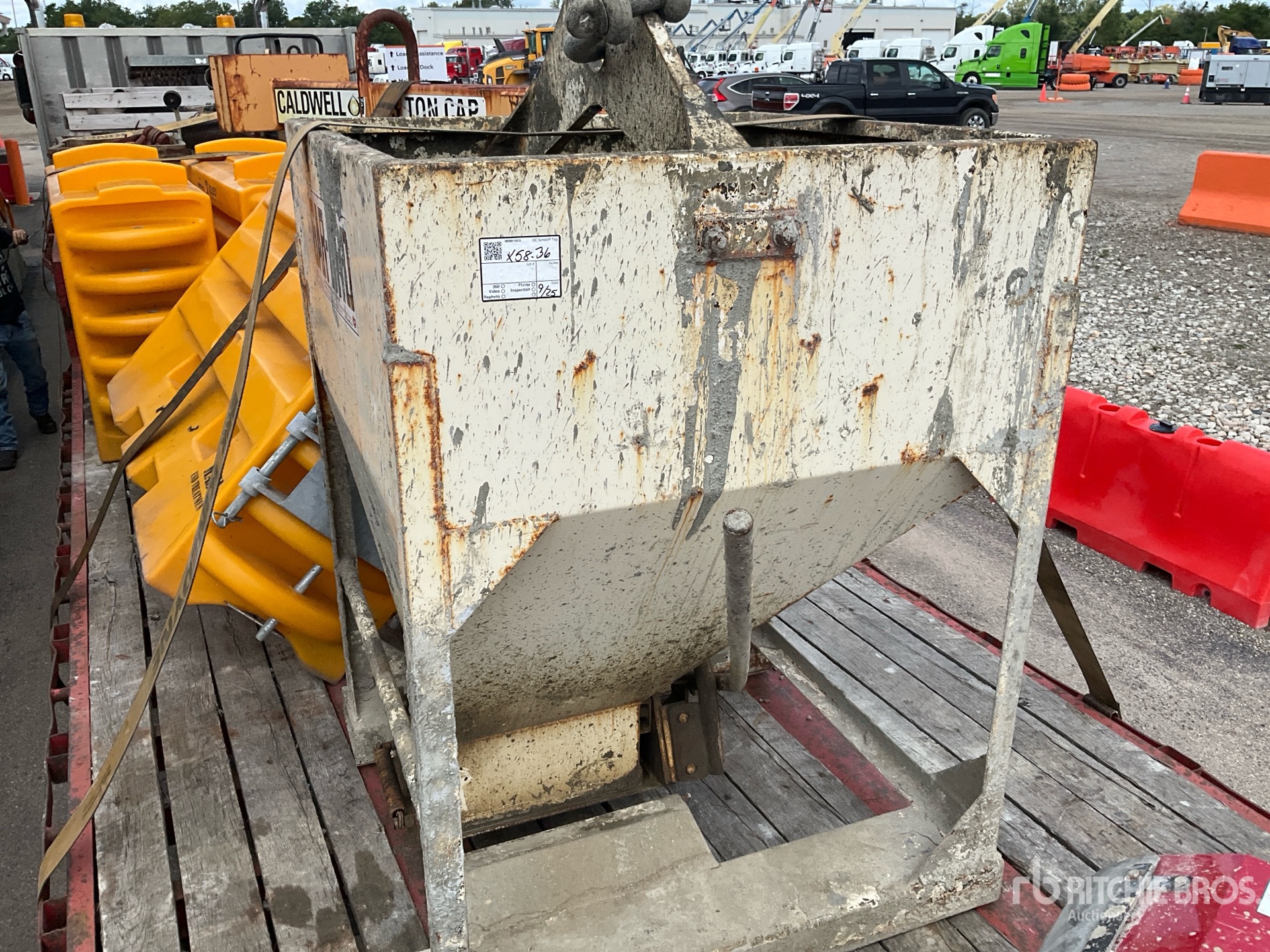 1/2 yard Concrete Bucket