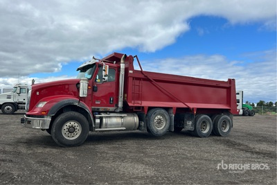 2018 International HX620 T/A Dump Truck