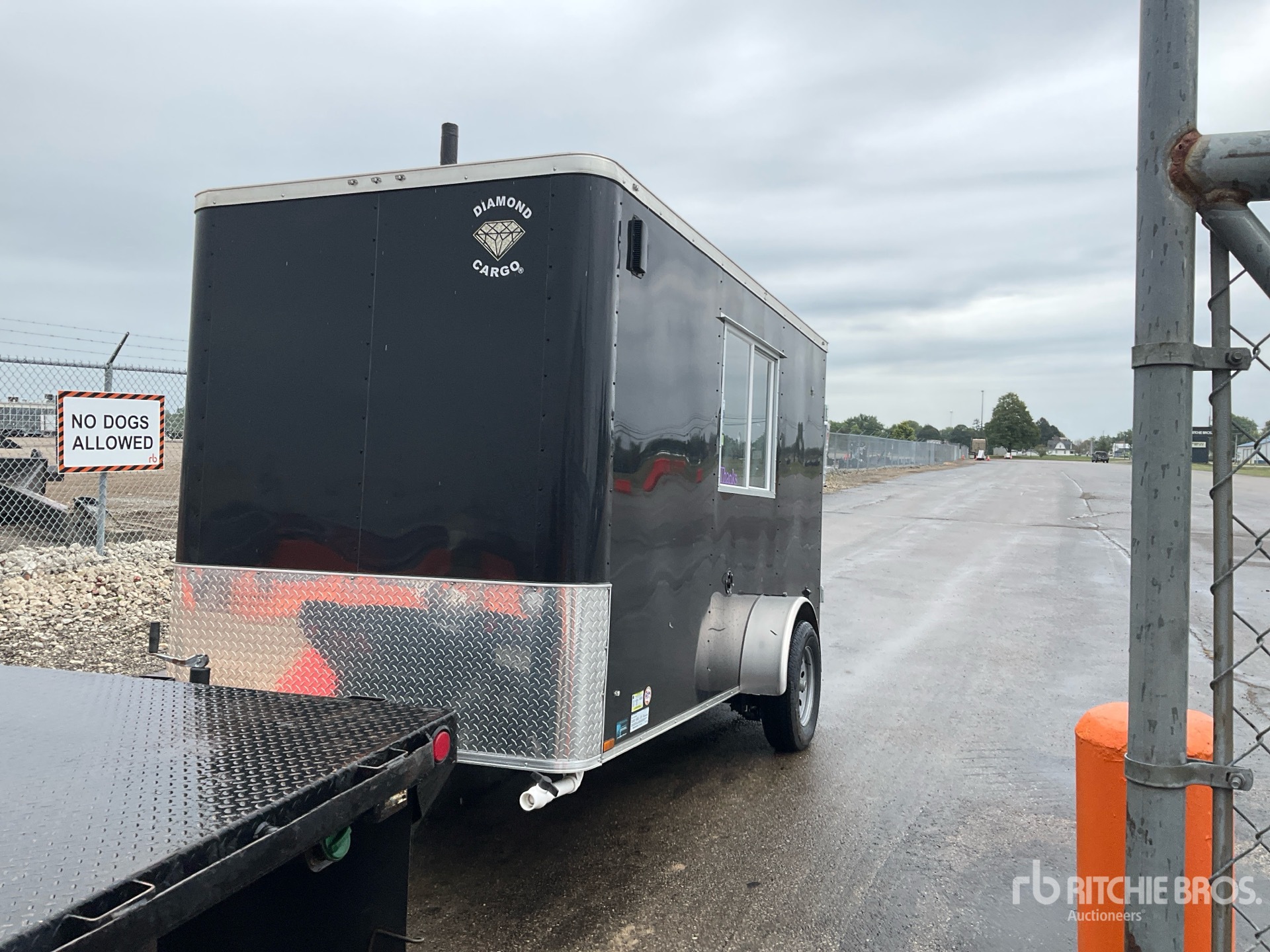 2024 Diamond 12 ft S/A Remorque fermée