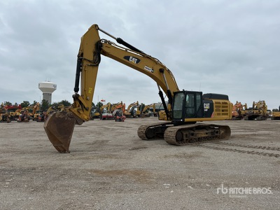 2015 Cat 349FL Tracked Excavator