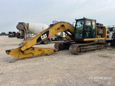 2017 Cat 323F L Tracked Excavator (Inoperable)