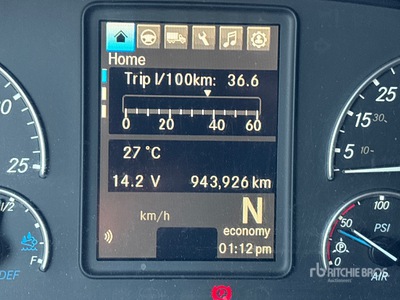 2019 Freightliner Cascadia 126 6x4 T/A Sleeper Truck Tractor