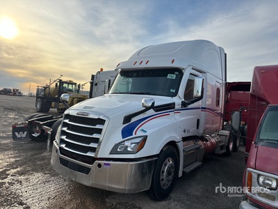 2021 Freightliner Cascadia 126 6x4 T/A Sleeper Truck Tractor (Inoperable)