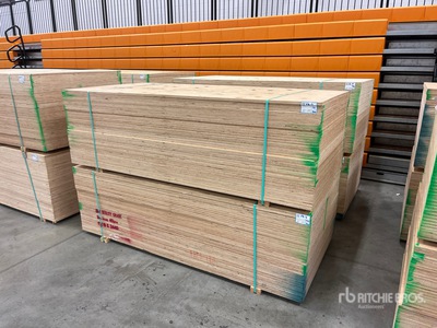 Quantity of (4) Bundles of (40) 3/4 in 4 ft x 8 ft CSP/DFP No Stamp Contreplaqué (Unused)