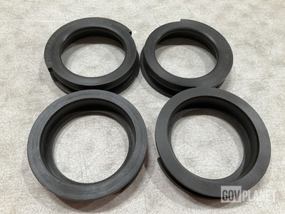 (4) Warren Pumps 0654C0587S902A Wearing Rings