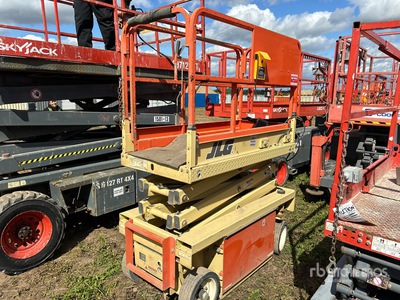 1997 JLG 1532 Electric Scissor Lift