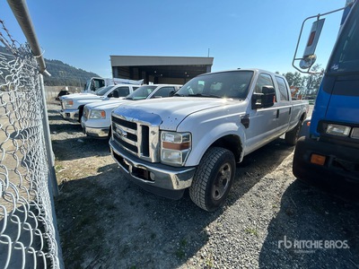 2009 Ford F-350 XLT 4x4 Crew Cab Pickup (Inoperable)