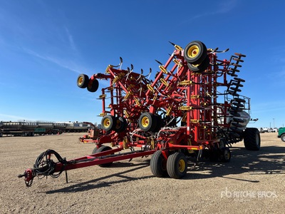 2011 Bourgault 5810 72 ft Sembradora Neumática Combinada