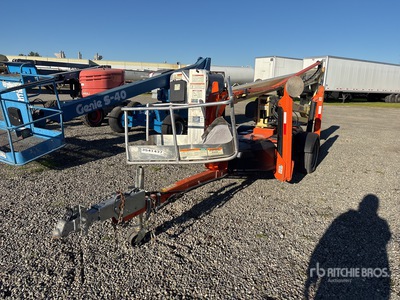 JLG T-350 Plataforma Elevadora Remolcable
