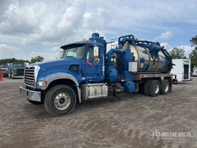 1998 Presvac on 2013 Mack GU713 6x4 Vacuum Excavator Truck