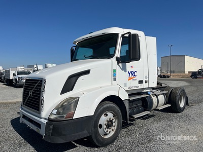 2012 Volvo VNL Day Cab Prime Mover