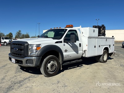 2012 Ford F-550 XL 4x4 Utiliteits vrachtwagen