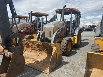 2022 John Deere 310SL 4x4 Graaflaadmachine