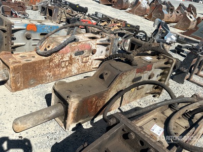 2020 UB UB411 Hydraulic Breaker