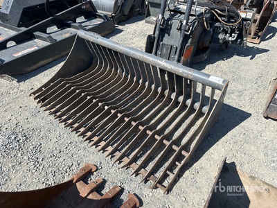 2020 Bobcat 68 in Skeleton Skid Steer Bucket