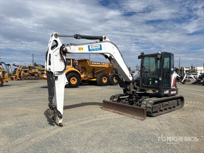 2020 Bobcat E85 油圧ショベル
