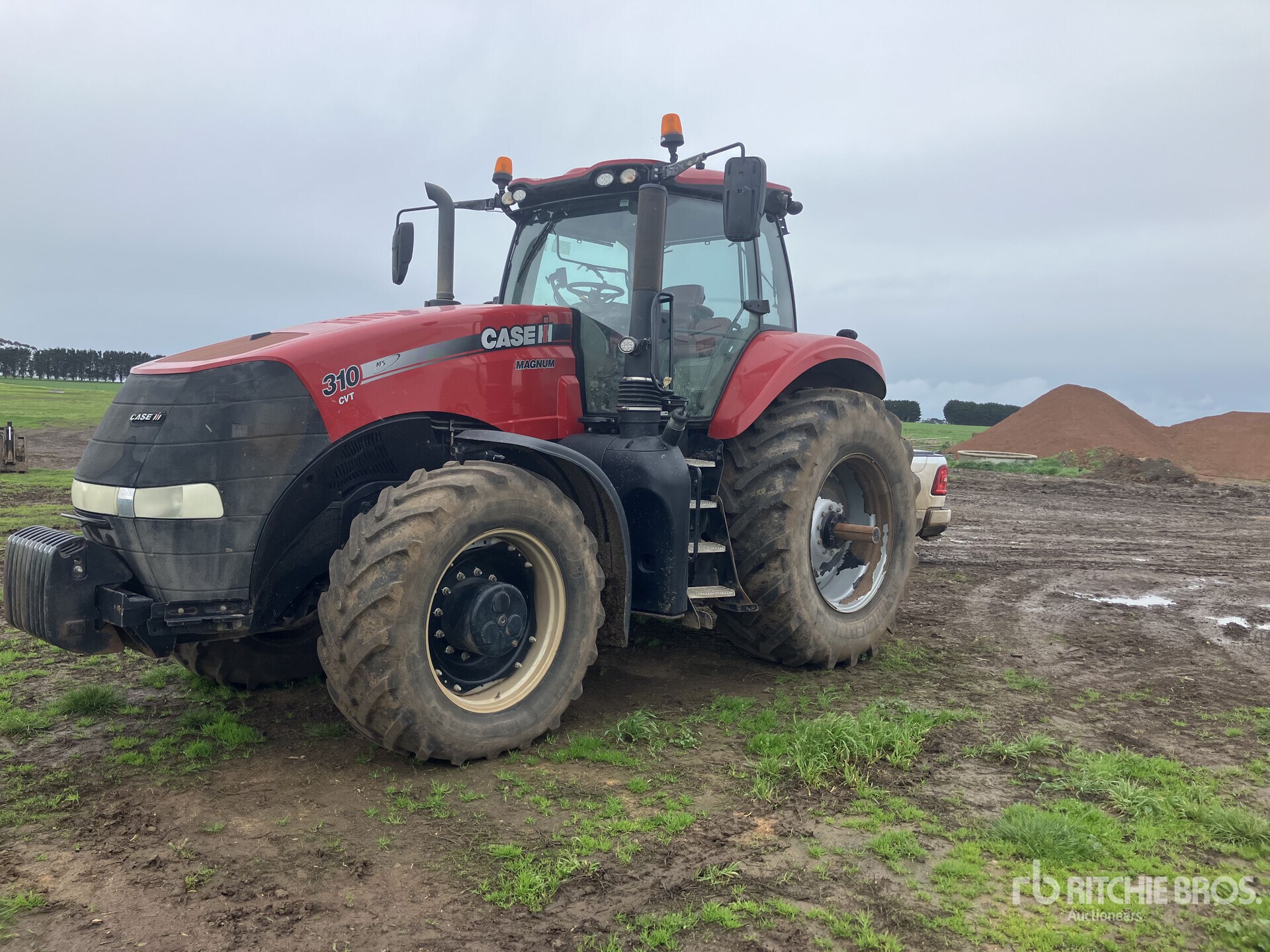 Case IH Magnum 310 4WD Tractor
