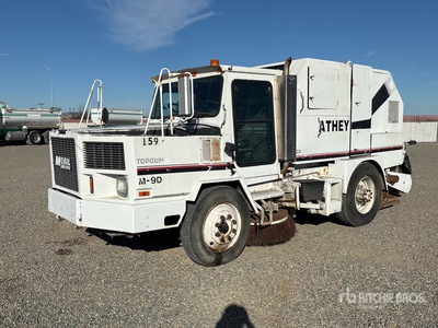 Athey on 2001 Athey MOBIL M9 Sweeper Truck