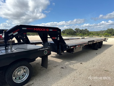 2022 MAXX-E 32 ft T/A Gooseneck Plant Trailer