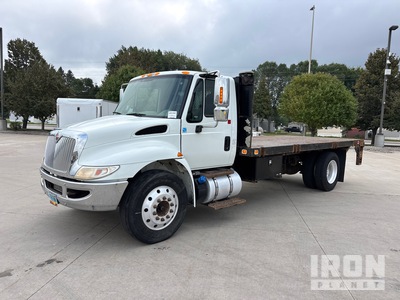 2017 International 4300 4x2 Table Top Truck
