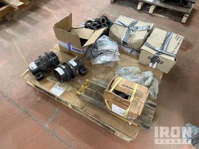 Quantity of Rollers, Track Links & Pins Pièces diverses - Fits Case