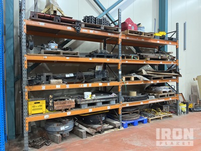 Contents of Pallet Racking Pièces diverses