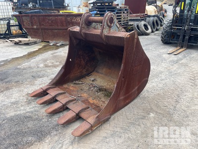 Titan 1650 mm 2.46 m3 Q/C Digging Benna per escavatore - Fits Liebherr R946