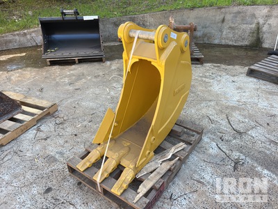 2019 Komatsu 450 mm Q/C Digging Excavator Bucket - Fits PC138 (Unused)