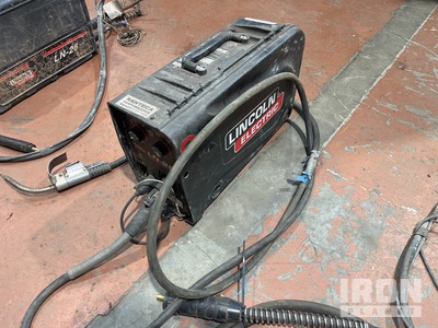 Lincoln Electric LN25X Mobile MIG Electric Welder