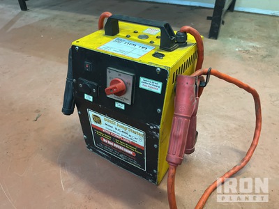 Durst BJC-4000 12 V & 24 V Jump Pack