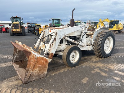 Ford 4000 Tracteur agricole 2 roues motrices