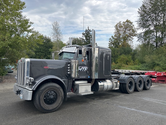 2024 Peterbilt 389 8x6 Heavy Haul Tri/A Sleeper Truck Tractor