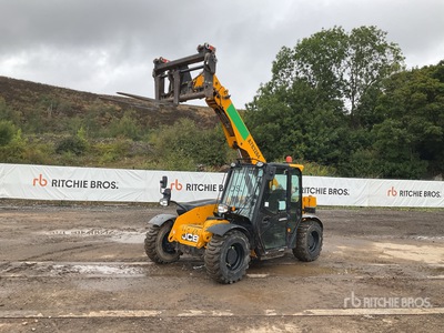 2017 JCB 525-60 Telehandler