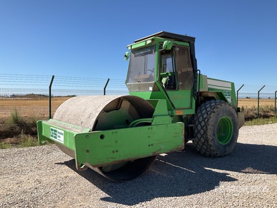 1999 Dynapac CA251-D Smooth Drum Compactor